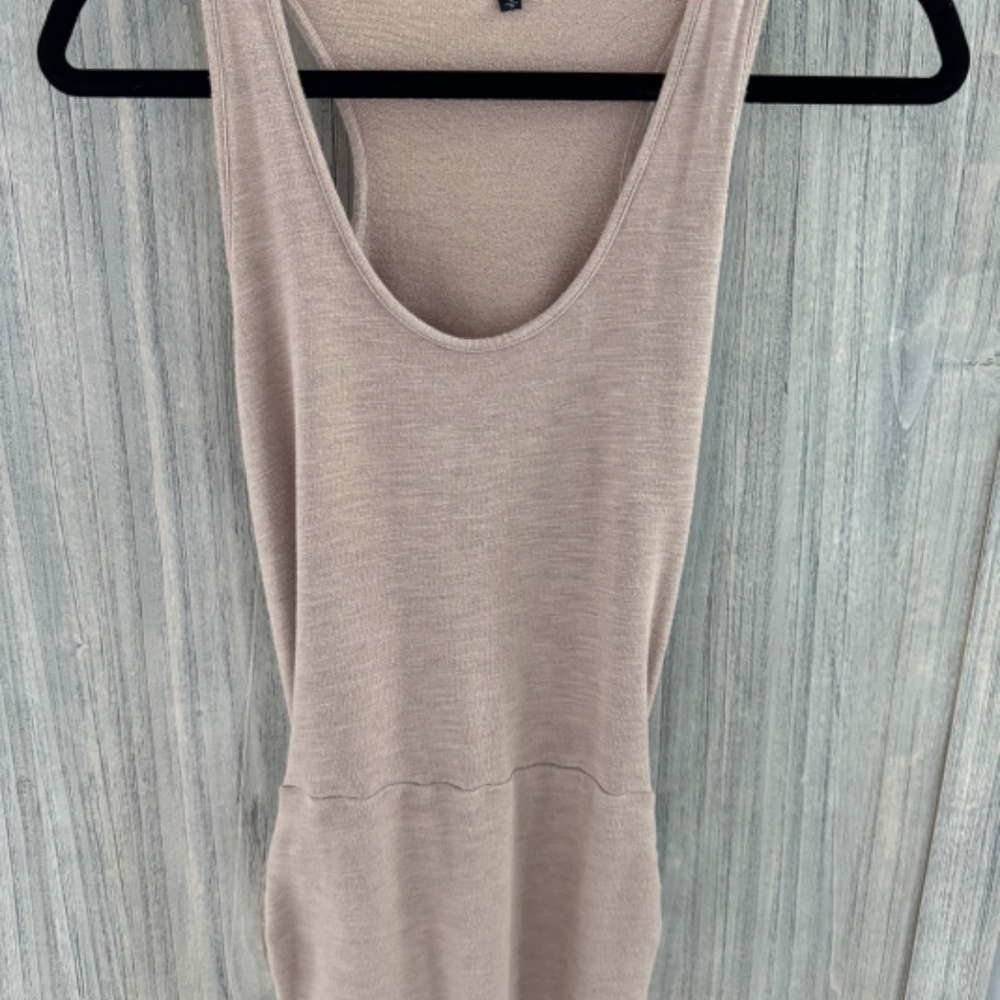 Monrow Ruched Mini Dress Racer Back - Picture 5 of 6